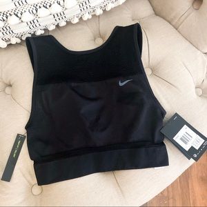 NWT Nike sports bra crop top